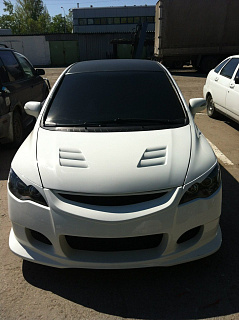 Реснички на фары фигурные var№2 Honda Civic 4D 2006-2012 + УСТАНОВОЧНЫЙ КОМПЛЕКТ